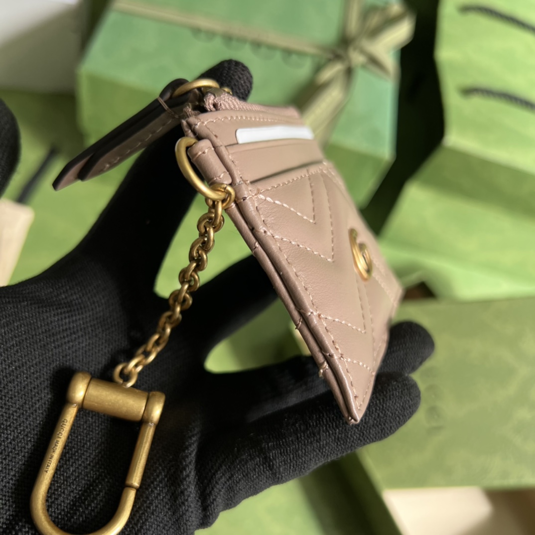 Gucci 配全套 绿色包装令人欲罢不能的零钱包你收了吗 GG Marmont系列