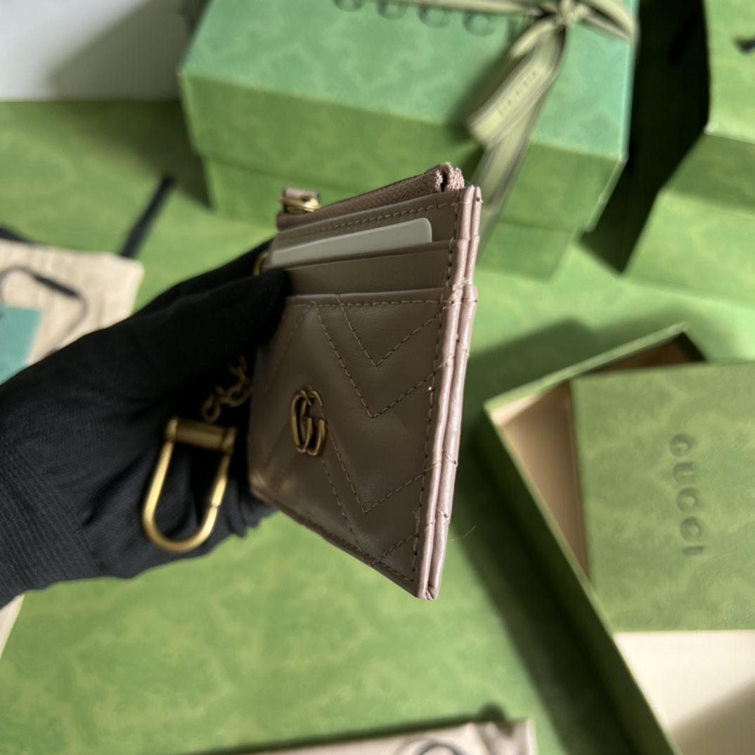 Gucci 配全套 绿色包装令人欲罢不能的零钱包你收了吗 GG Marmont系列