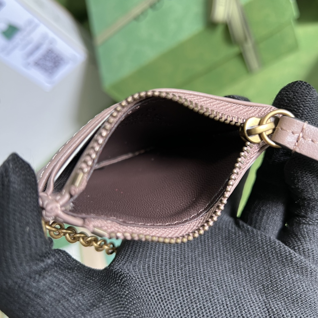 Gucci 配全套 绿色包装令人欲罢不能的零钱包你收了吗 GG Marmont系列