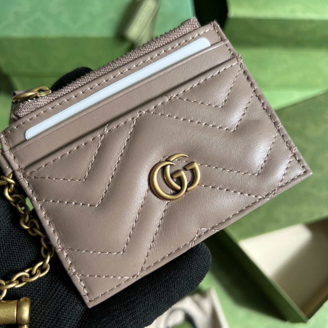 Gucci 配全套 绿色包装令人欲罢不能的零钱包你收了吗 GG Marmont系列