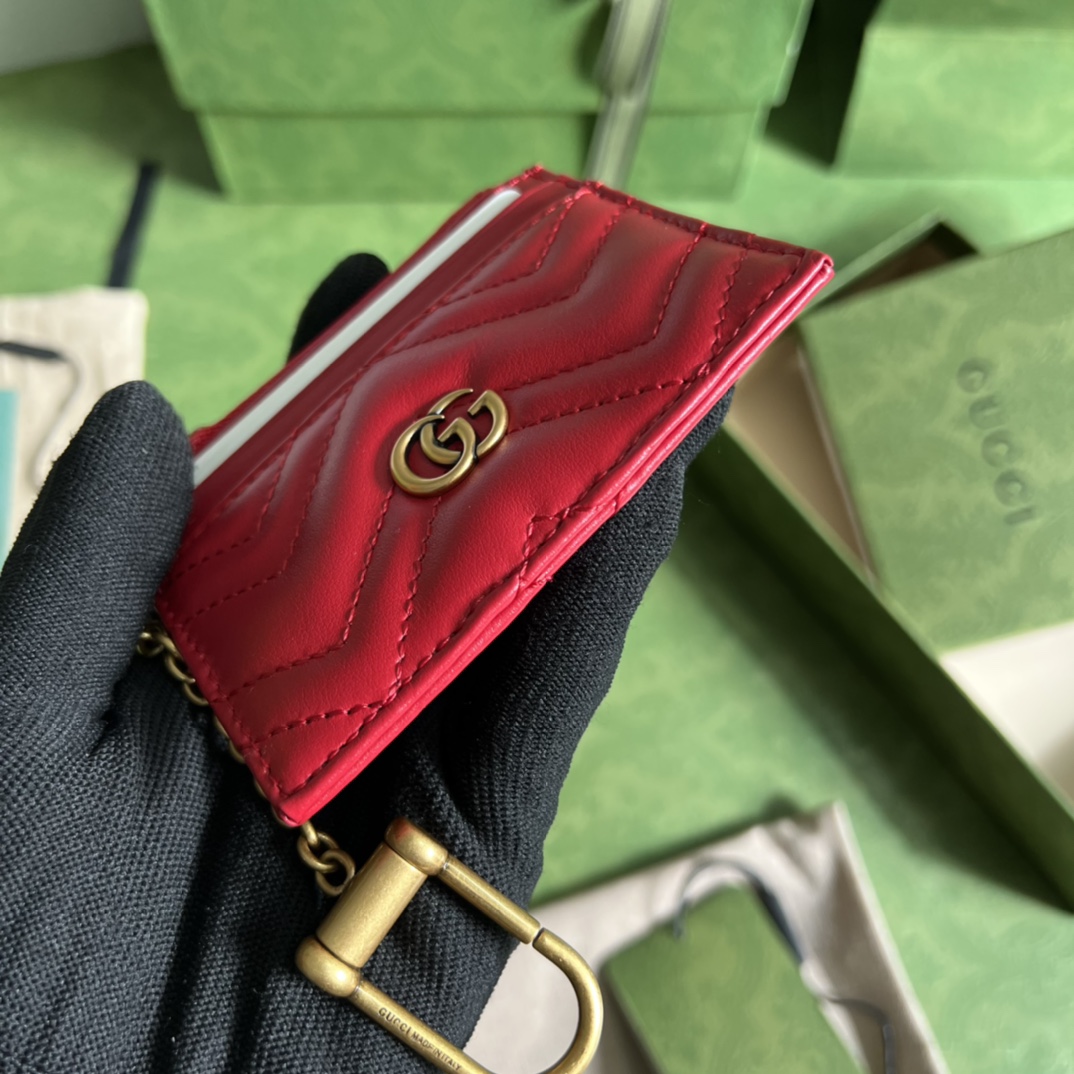 Gucci 配全套 绿色包装令人欲罢不能的零钱包你收了吗 GG Marmont系列