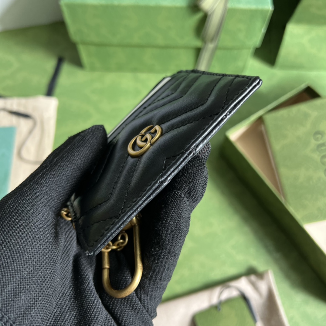 Gucci 配全套 绿色包装令人欲罢不能的零钱包你收了吗 GG Marmont系列