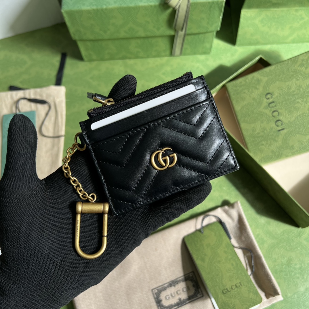 Gucci 配全套 绿色包装令人欲罢不能的零钱包你收了吗 GG Marmont系列