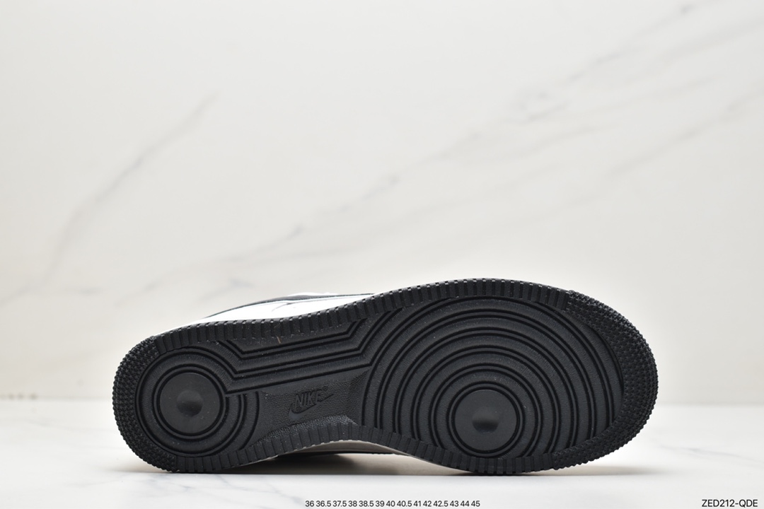 260 Nike Air Force 1 Low ’07 小勾蓝麂皮 空军一号低帮休闲板鞋KK5636-810