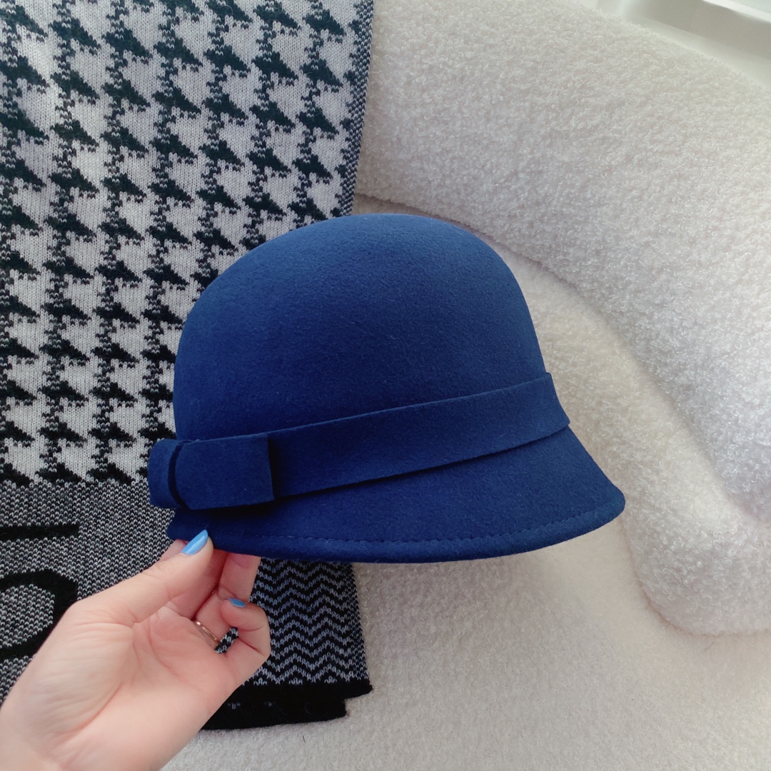 Dior Top
 Hats Bucket Hat Wool Fall/Winter Collection