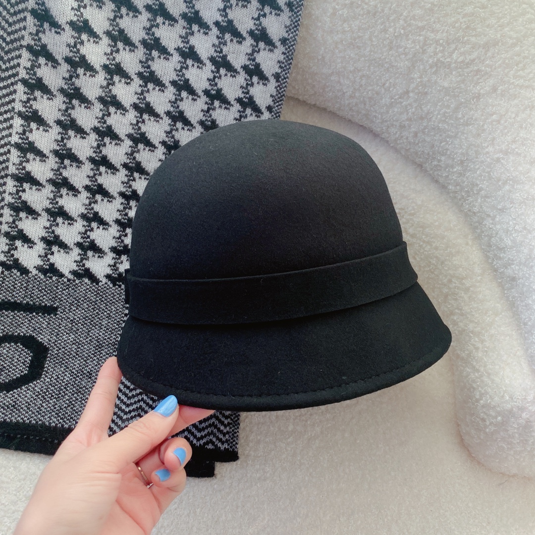 Dior mirror quality
 Hats Bucket Hat Wool Fall/Winter Collection