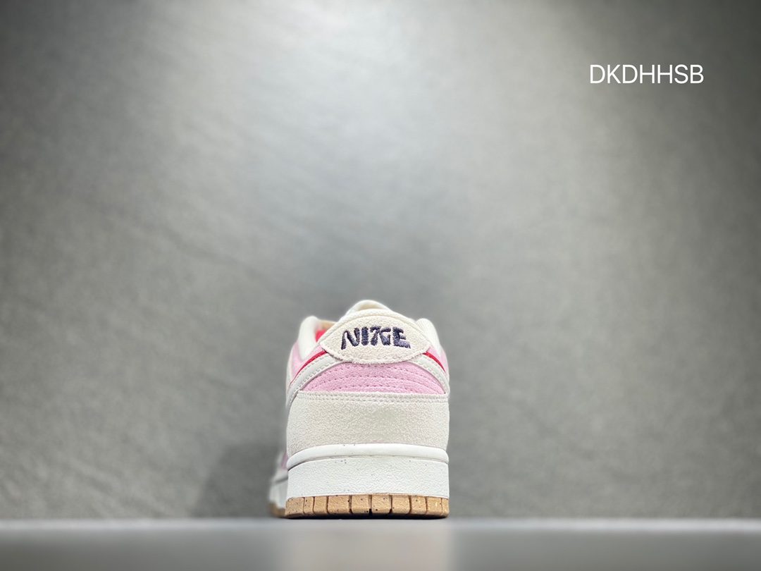 280 Nike SB dunk Low 低帮休闲运动滑板板鞋DO9457-100