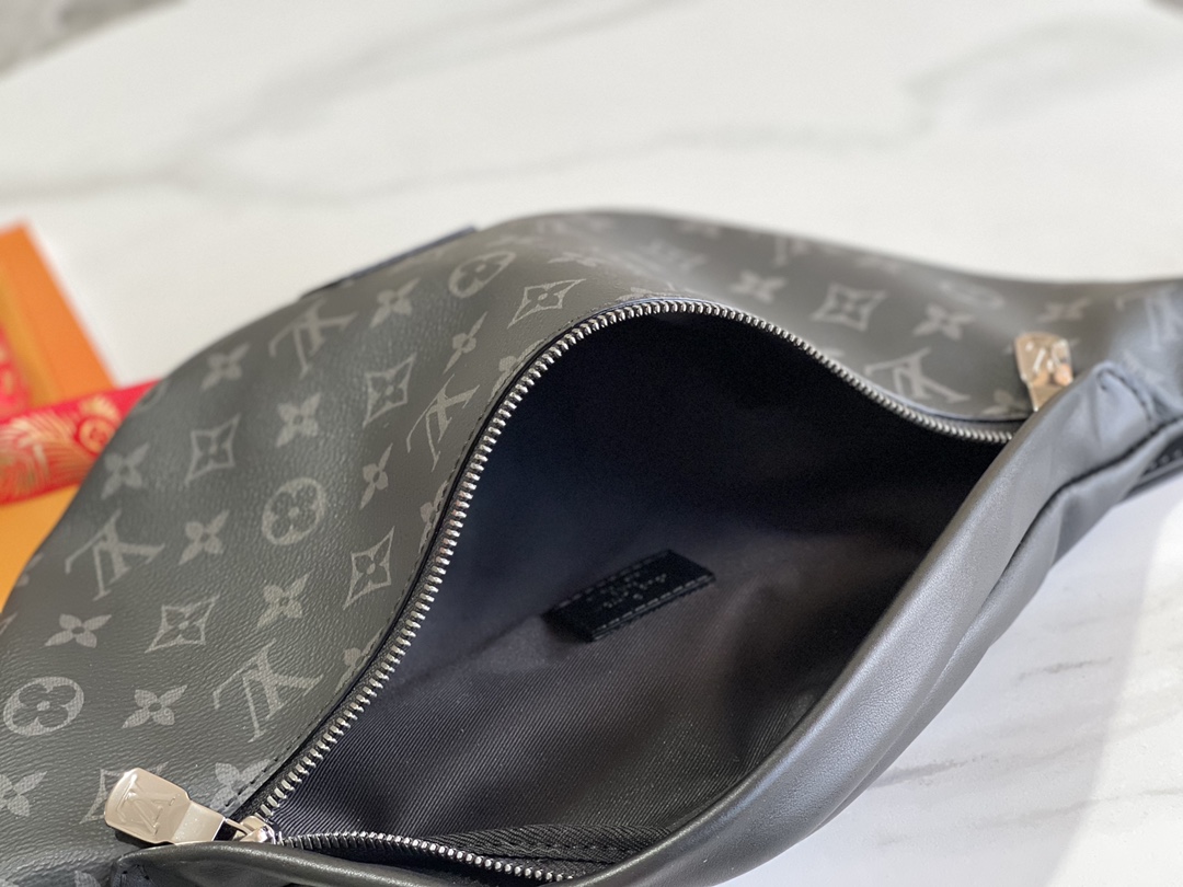 Louis Vuitton Haute Couture Classic Luxury Handbag Shoulder Crossbody 6