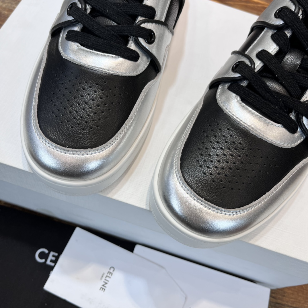 Celine 新配色 CELINE（塞林）2022春夏最新款