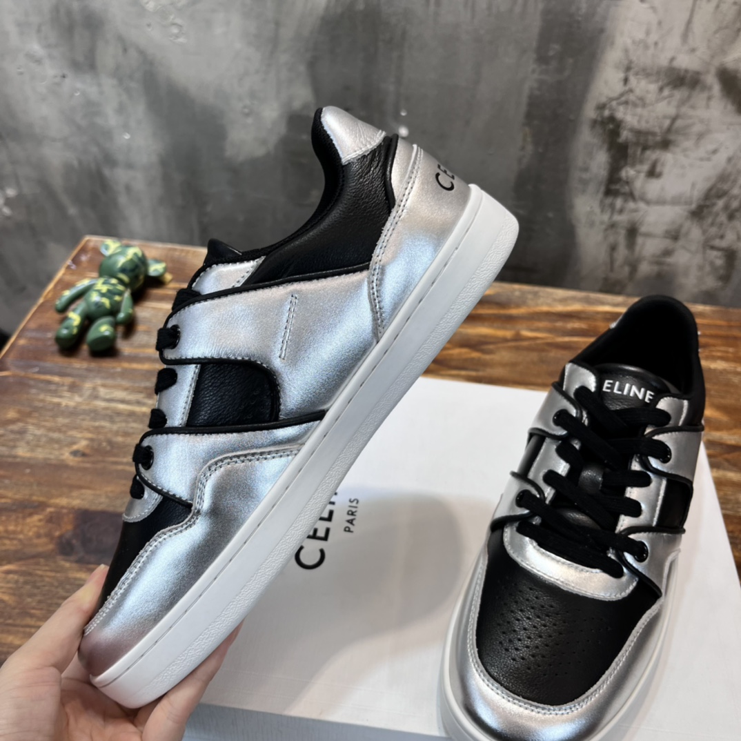 Celine 新配色 CELINE（塞林）2022春夏最新款