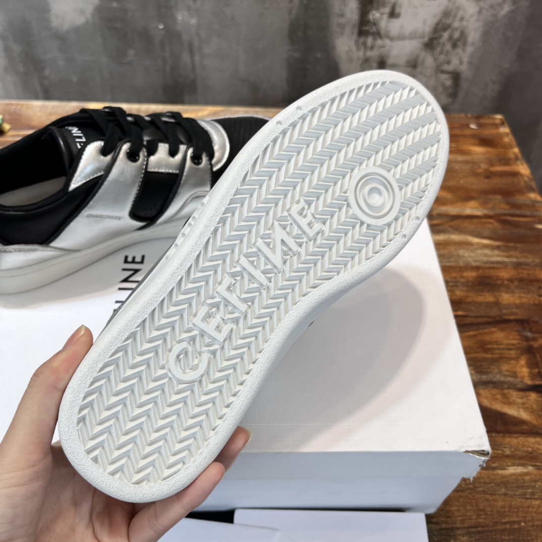 Celine 新配色 CELINE（塞林）2022春夏最新款