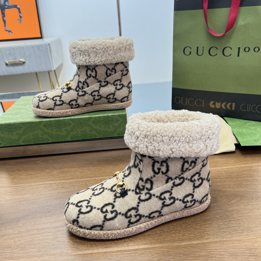 雪地靴 36-42サイズ対応 防寒性抜群