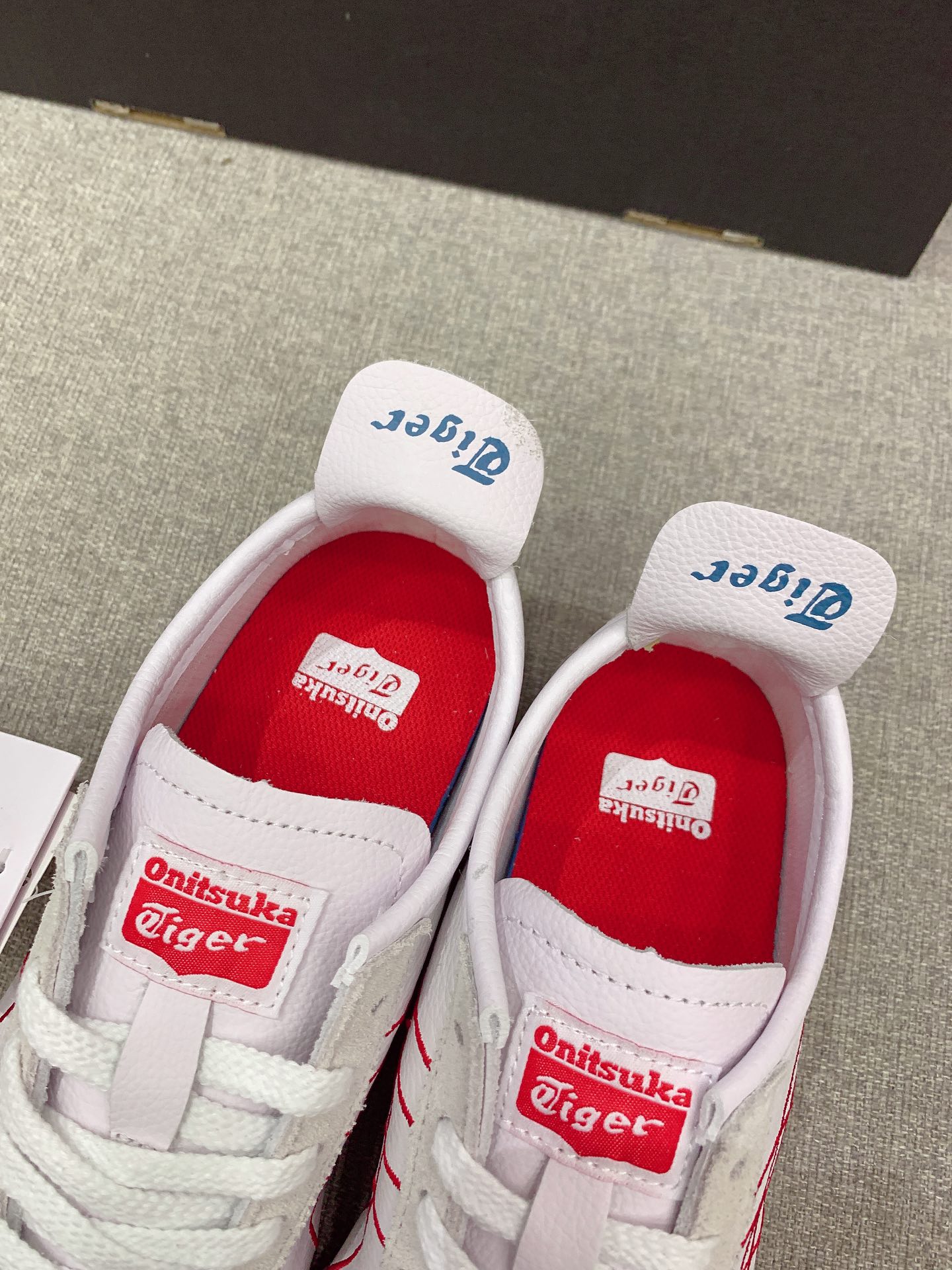 New Onitsuka Tiger Recreational Sneakers for Couples, Age 36-44, with Negative Impact - 图片 6