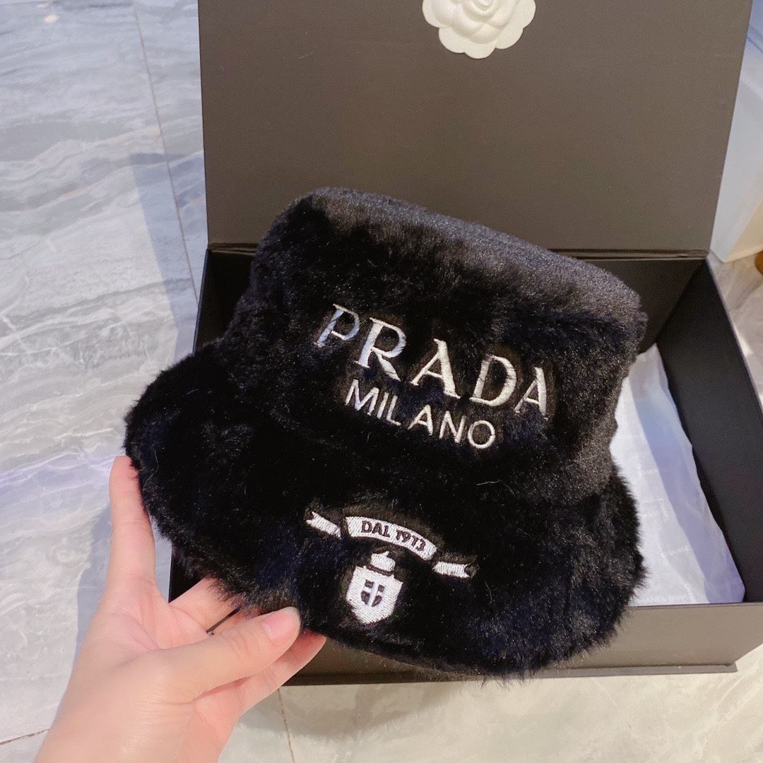 [Prada Hats]Not packaged prada prada autumn and winter new rabbit fur fisherma