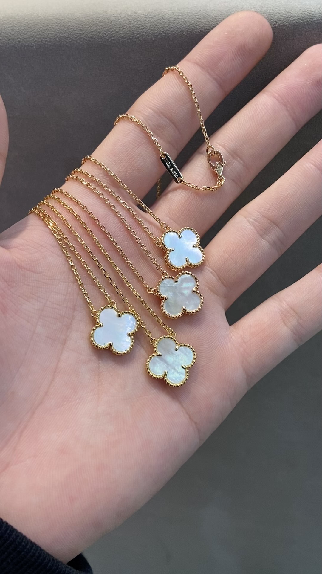 Van Cleef & Arpels vca白贝母四叶草项链 对版cnc扣