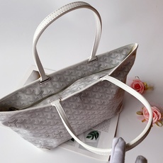 ❤️❤️❤️【GUCCI古驰】Artois 购物袋/小号拉链款 Goyard Artois极致简洁又不失 ❤️❤️❤️【GUCCI古驰】Artois 购物袋/小号拉链款 Goyard Artois极致简洁又不失