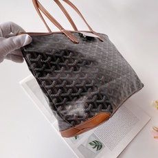 ❤️❤️❤️【GUCCI古驰】Artois 购物袋/小号拉链款 Goyard Artois极致简洁又不失 ❤️❤️❤️【GUCCI古驰】Artois 购物袋/小号拉链款 Goyard Artois极致简洁又不失