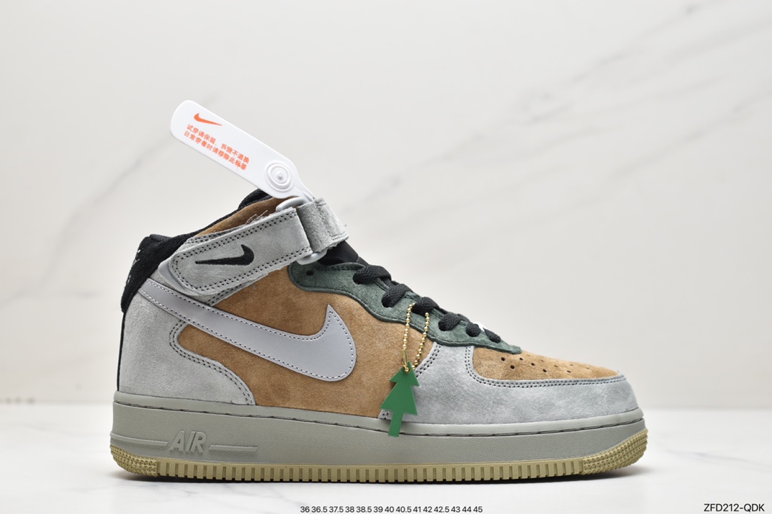 280 Nike Air Force 1 ’07 “Christmas” 空军一号中帮CQ5059-118
