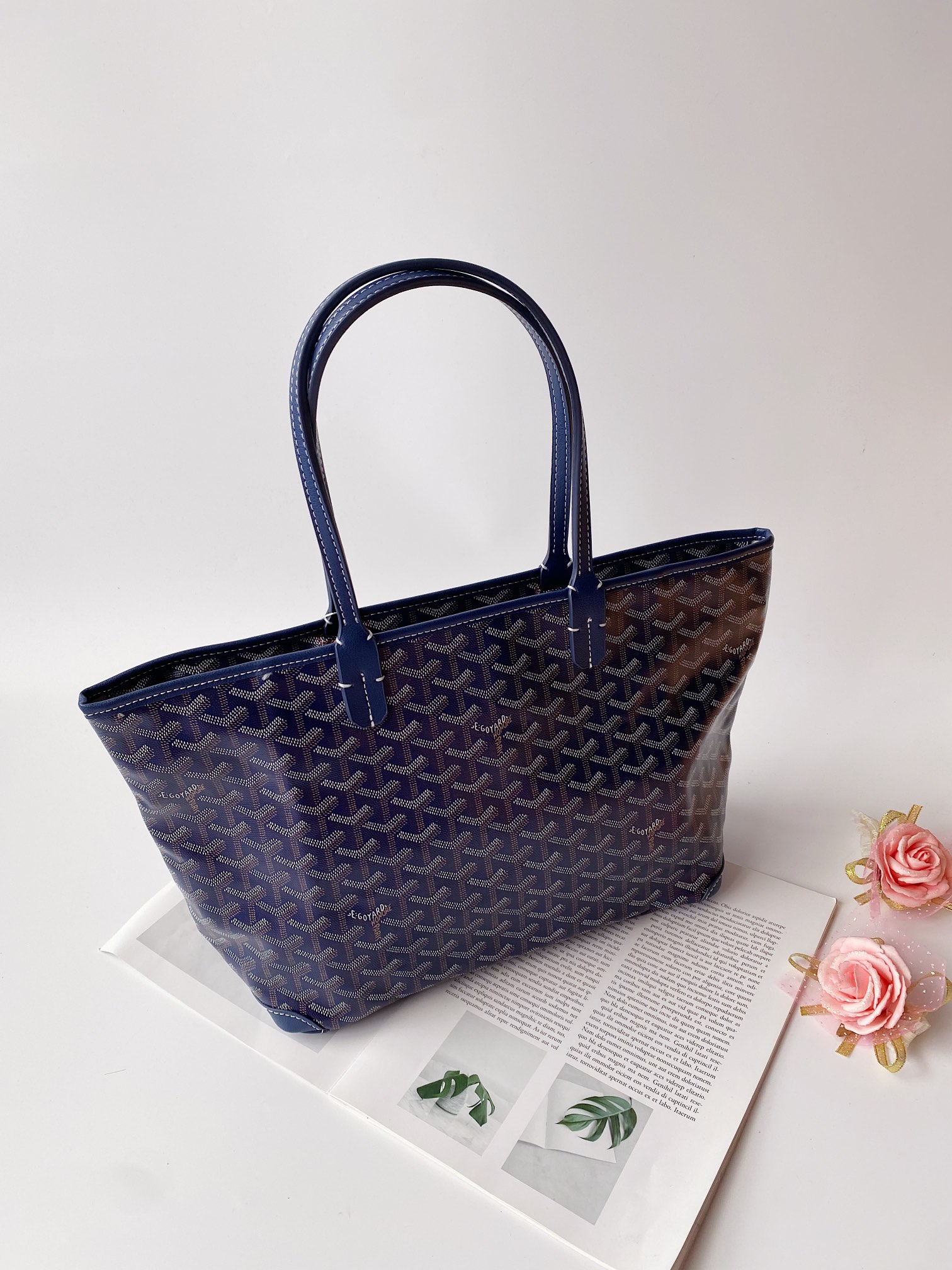 ❤️❤️❤️【GUCCI古驰】Artois 购物袋/小号拉链款 Goyard Artois极致简洁又不失