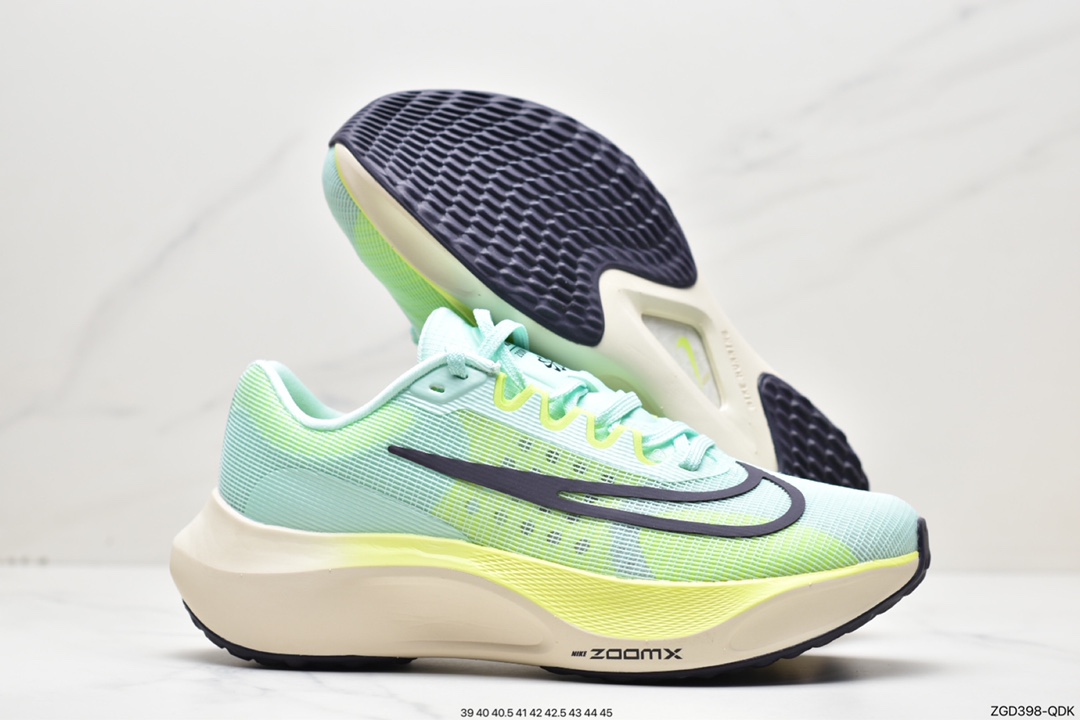 290 纯原Nk Zoom Fly 5超轻跑步鞋 REACT 泡棉搭配碳纤维板 DM8968-300