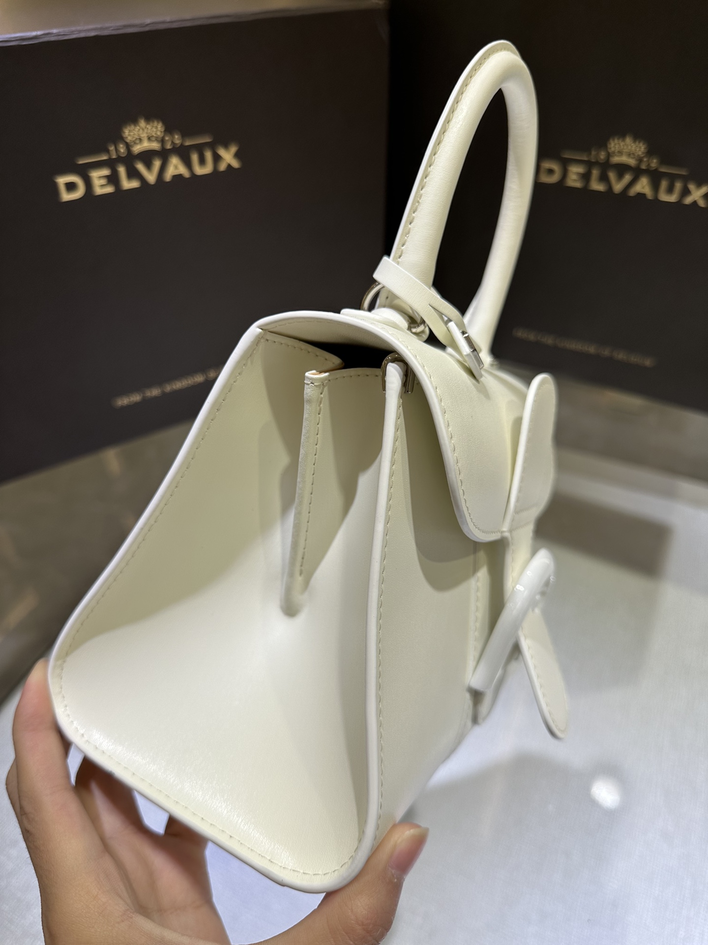 德尔沃box白雪公主比利时皇家御用品牌顶级原单Delvaux新版双环brillantbox皮现货️小羊皮