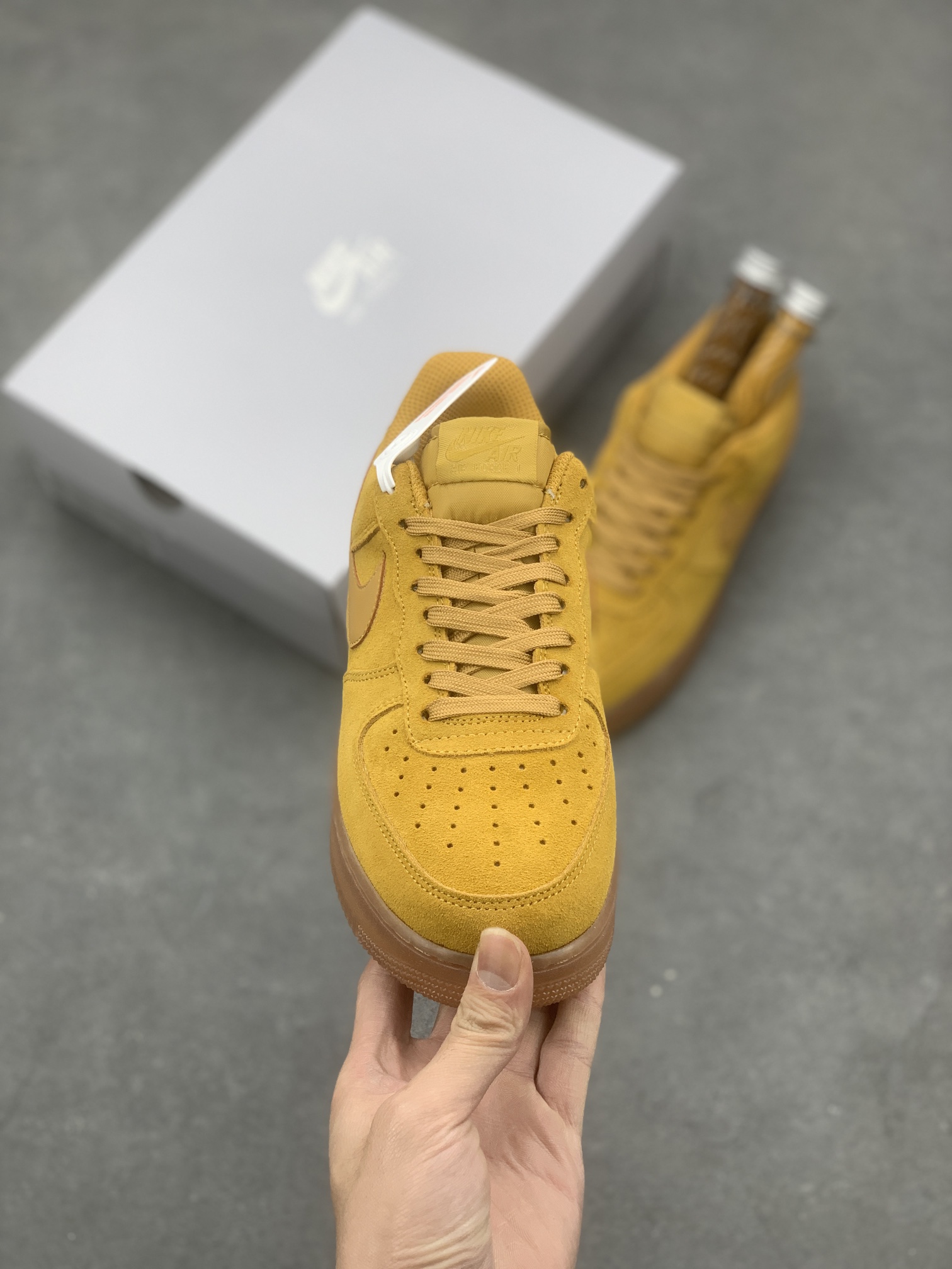 Nike Air Force 1 Low '07 Wheat/Flax: Classic Style, Premium Comfort Sneakers 3 i1670144782 2908 1