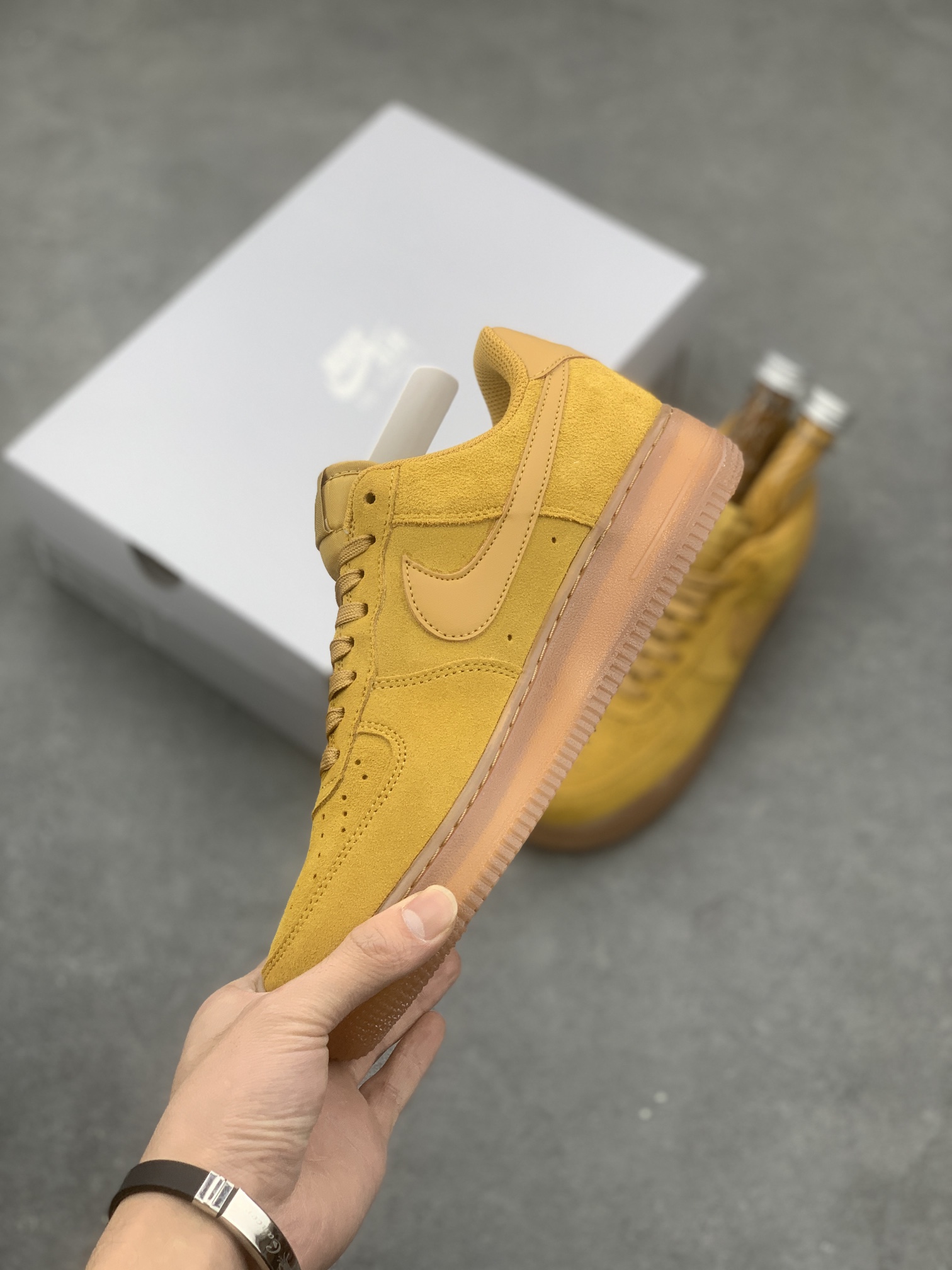 Nike Air Force 1 Low '07 Wheat/Flax: Classic Style, Premium Comfort Sneakers 4 i1670144782 9651 2