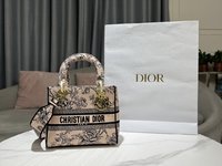 Dior Bags Handbags High Quality Online
 Gold Pink Embroidery Lady