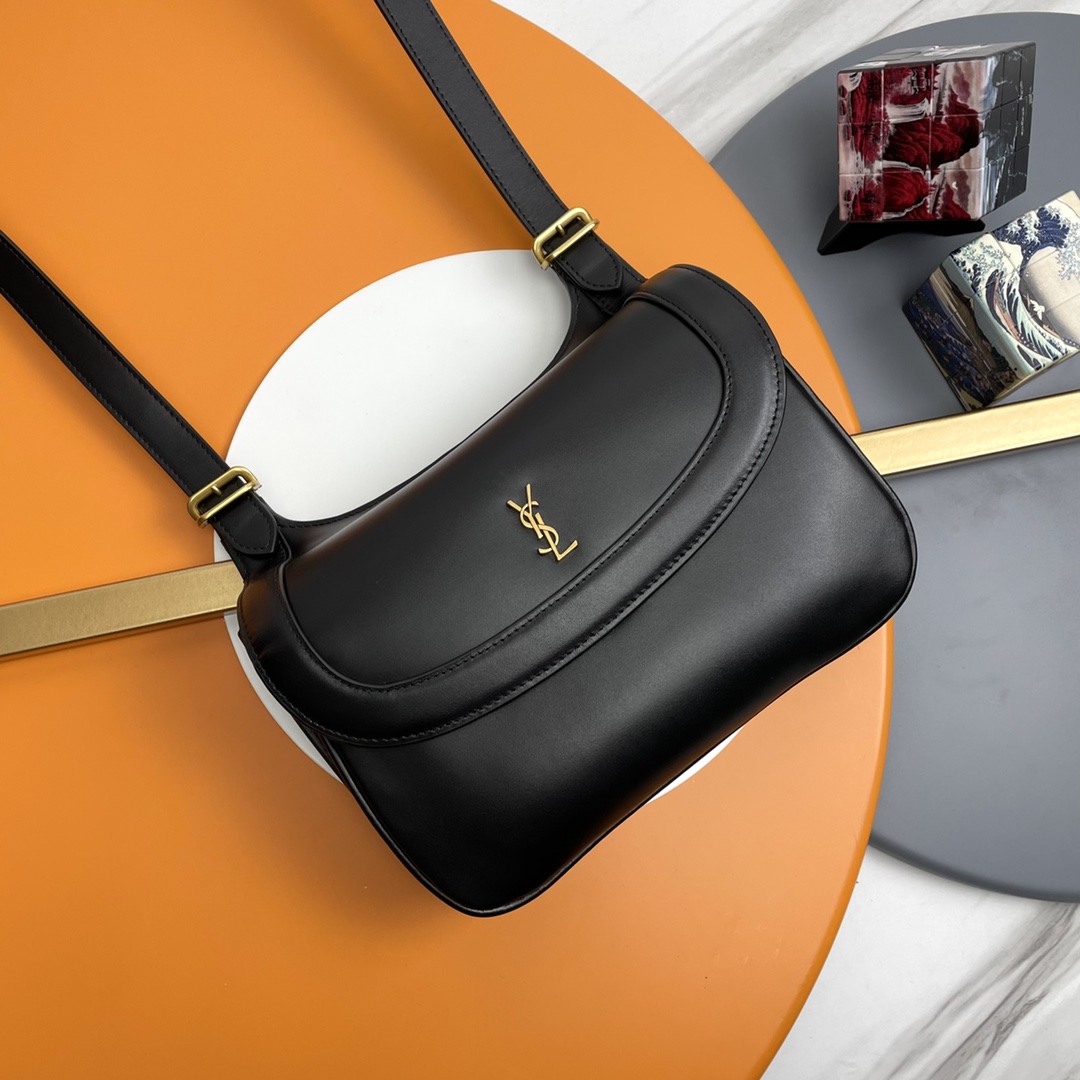 Bolso de hombro CHARLIE, forma de silla de montar P, muy fácil de combinar, ligero y práctico, interior con diseño de f…