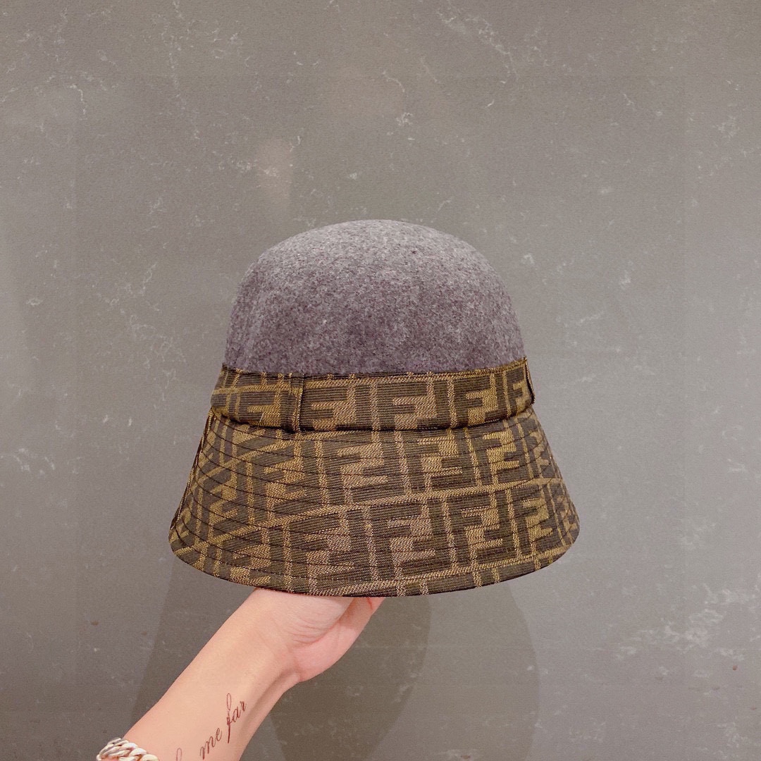 What is a 1:1 replica
 Fendi Hats Bucket Hat Black Grey Khaki Splicing Wool Fall/Winter Collection