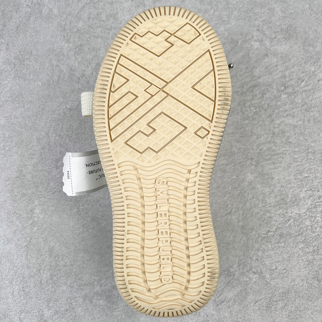 图片[9]-＃开春福利 SMILEREPUBLIC檀健次同款经典新款起司猫低帮开口笑厚底帆布鞋 新晋街头鞋履品牌SMILEREPUBLIC Canvas 系列 以 SMILE 为灵感来源 捕捉潮流 主打柔软的帆布设计 有裁切的羊毛流苏与独特编织技艺 超软水染牛皮内里 注塑成型鞋垫 4cm厘米外增高效果橡胶鞋底 尺码：35 36 37 38 39 40 41 42 43 44-选品中心