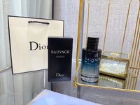 Dior Perfume Shop Designer Replica
 Blue Yellow Men