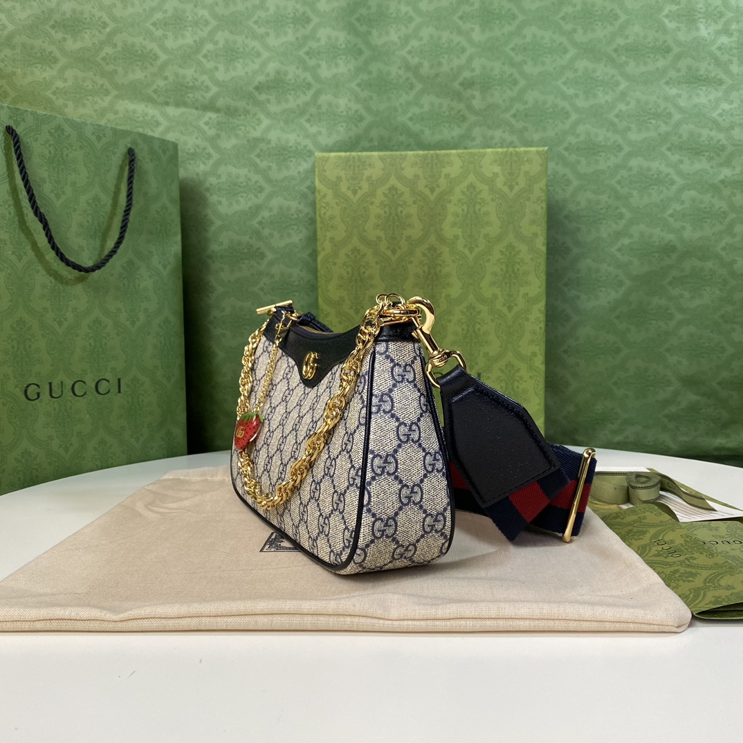 Gucci 735132 Beige Ebony GG Supreme with black trim 25x15 5x6cm shoulder everyday