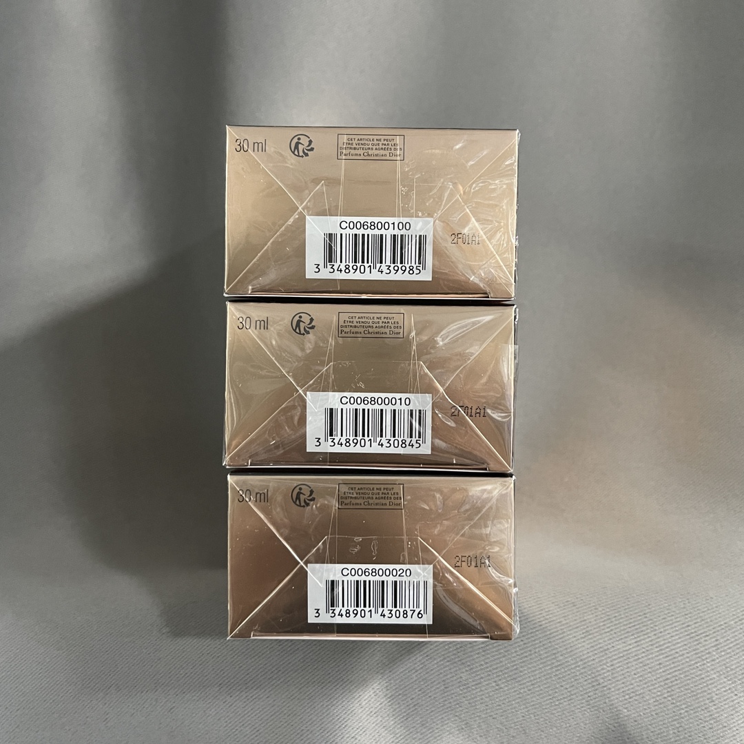 Dior迪奥花蜜精华粉底液30ml 4