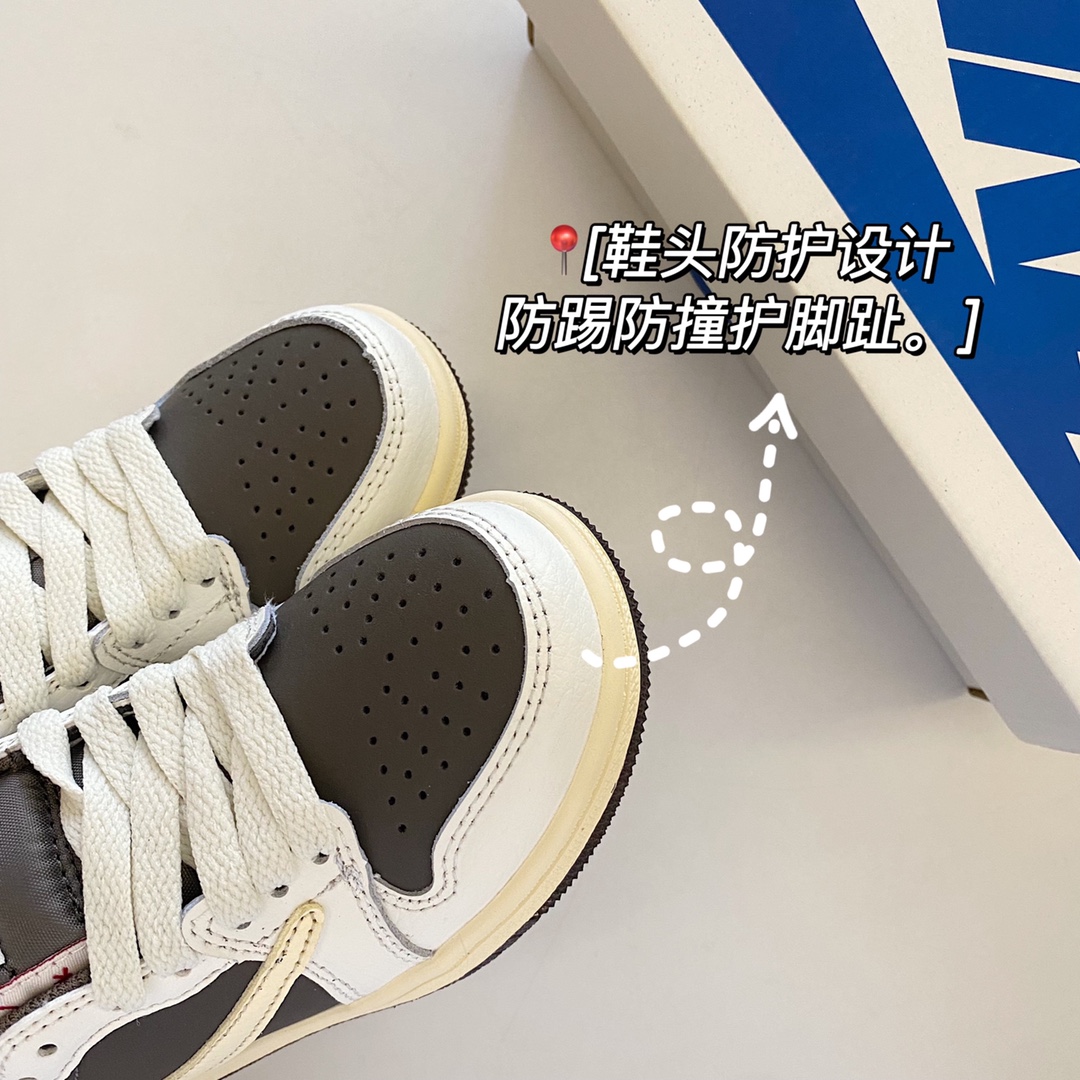 图片[3]-💰 【细节九宫格TS联名颜值真的超高！ 泛黄的倒钩Swoosh和中底也很有复古的味道，上脚超好看！很有TS风格！后跟处经典笑脸涂鸦联名标志也是超级帅气！附赠两双鞋带让穿搭更加的多样化！-选品中心