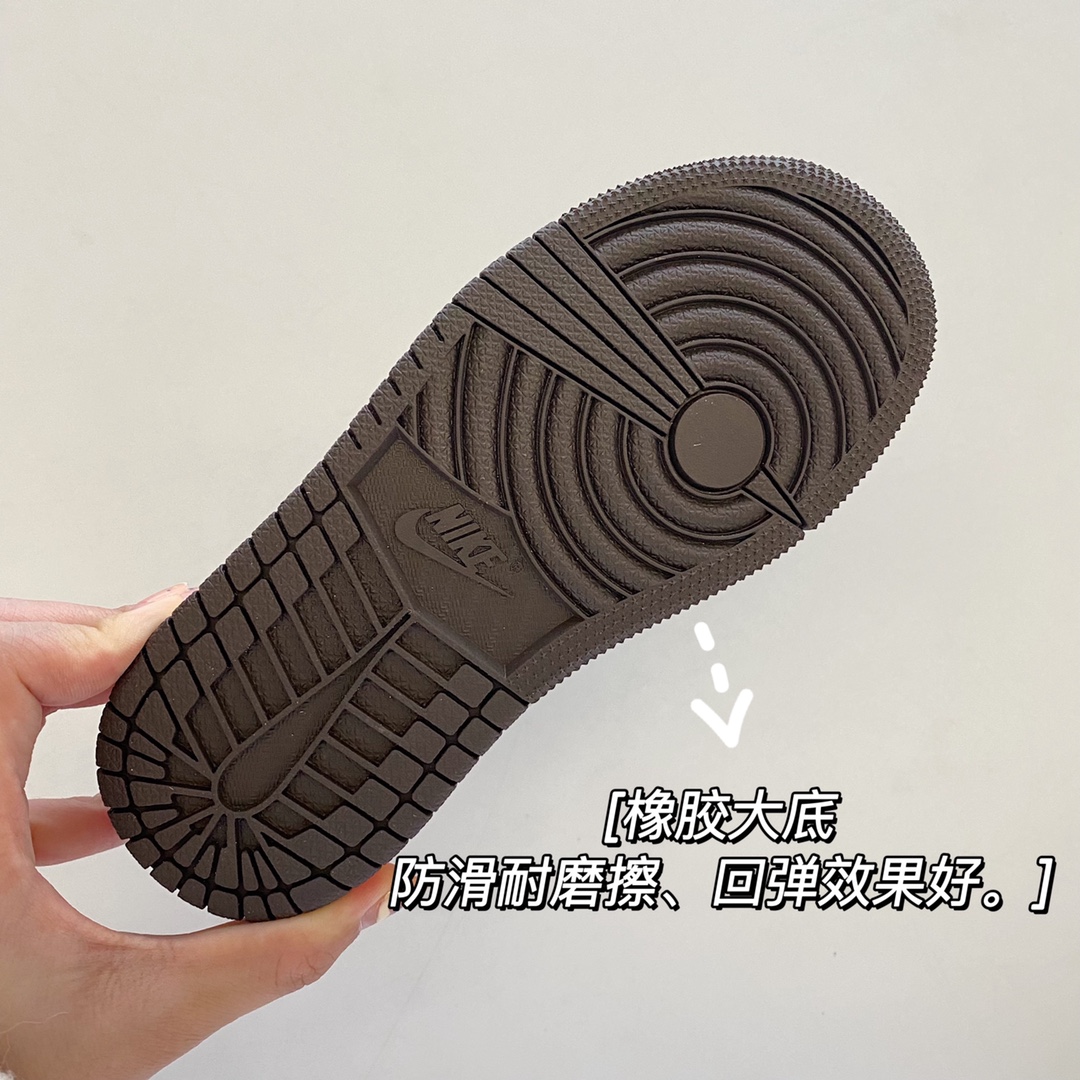 图片[6]-💰 【细节九宫格TS联名颜值真的超高！ 泛黄的倒钩Swoosh和中底也很有复古的味道，上脚超好看！很有TS风格！后跟处经典笑脸涂鸦联名标志也是超级帅气！附赠两双鞋带让穿搭更加的多样化！-选品中心