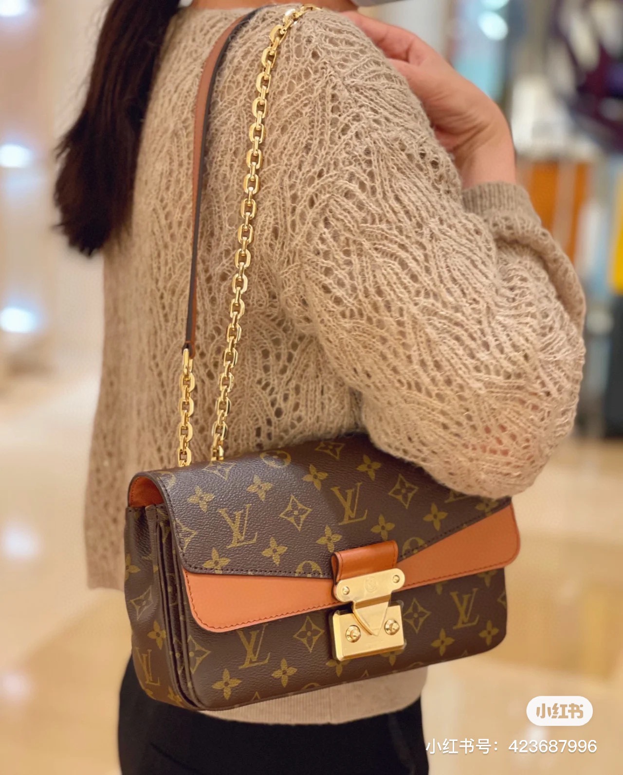 M46127 · Detailed Real Photos. - Bag 4