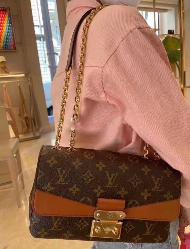 M46127 · Detailed Real Photos. - Bag 8