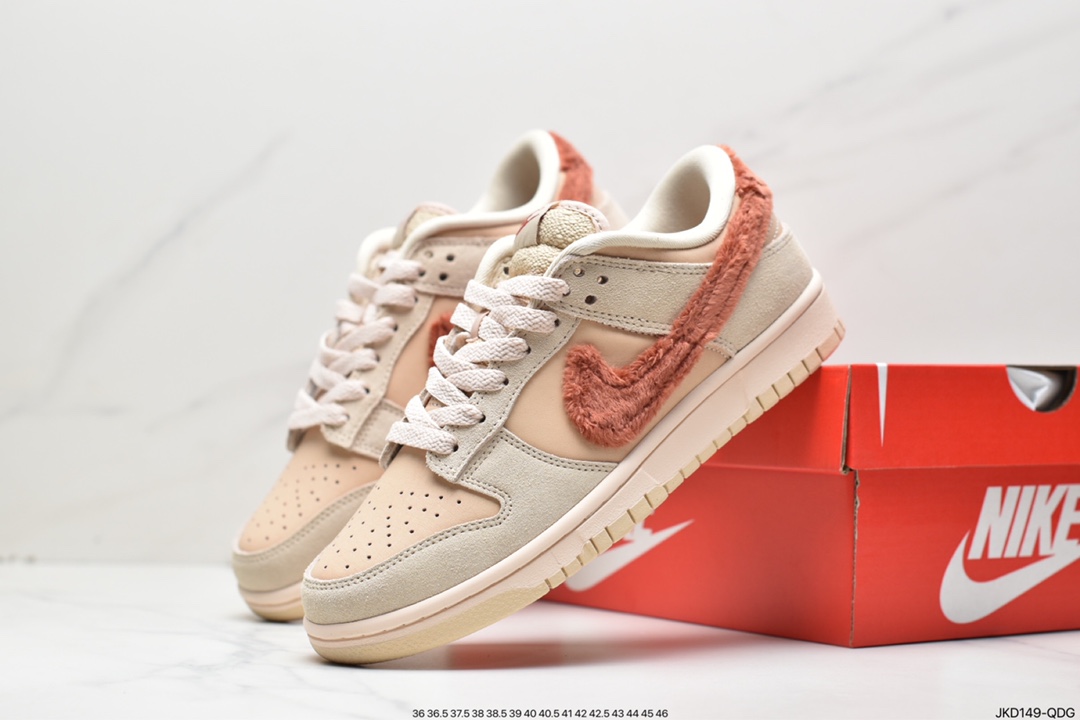 160 耐克Nike SB Zoom Dunk Low 板鞋 DX3198-133