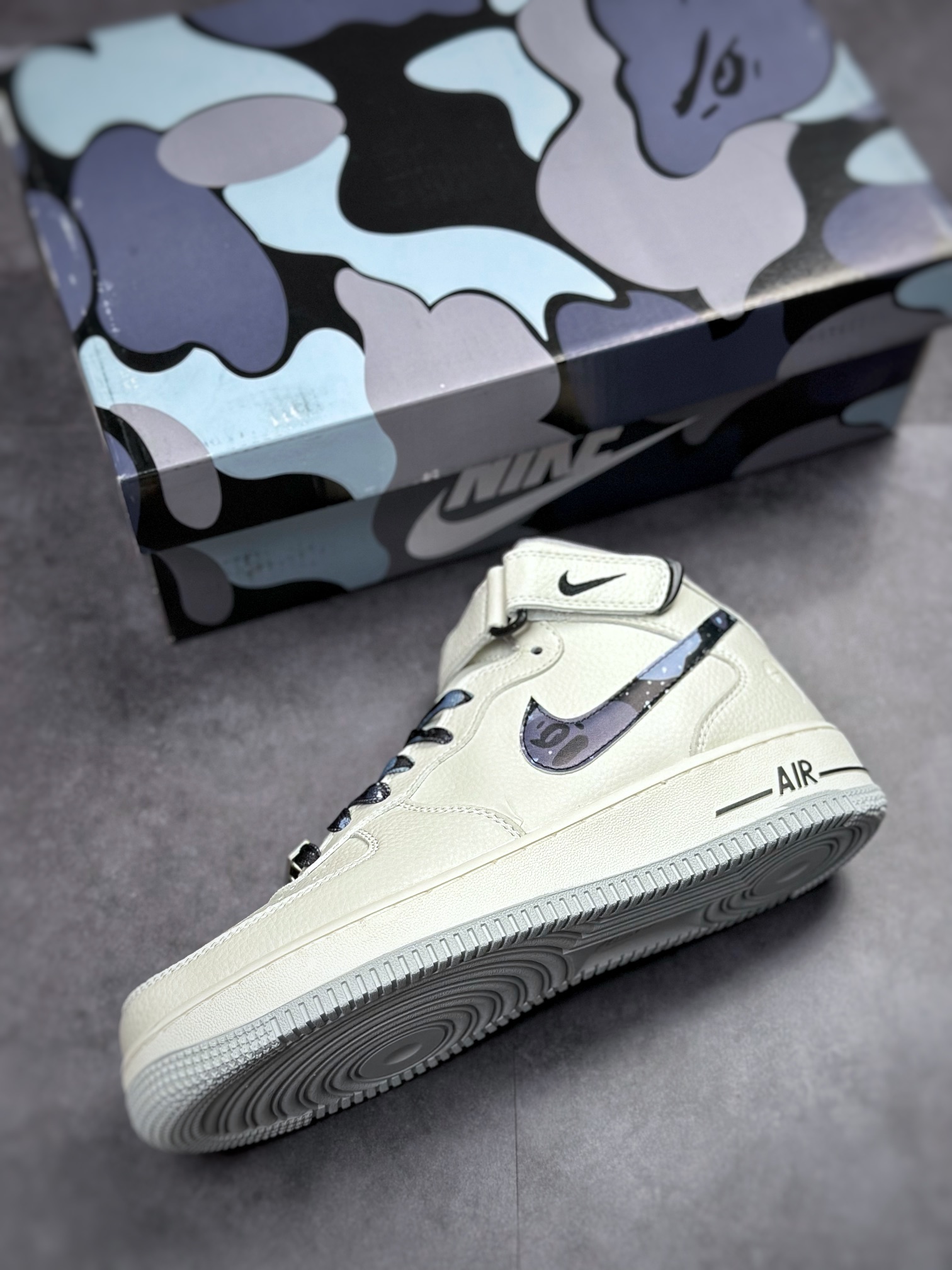 250 Bape x Air Force 1 '07 Mid 黑迷彩 AP3696-023