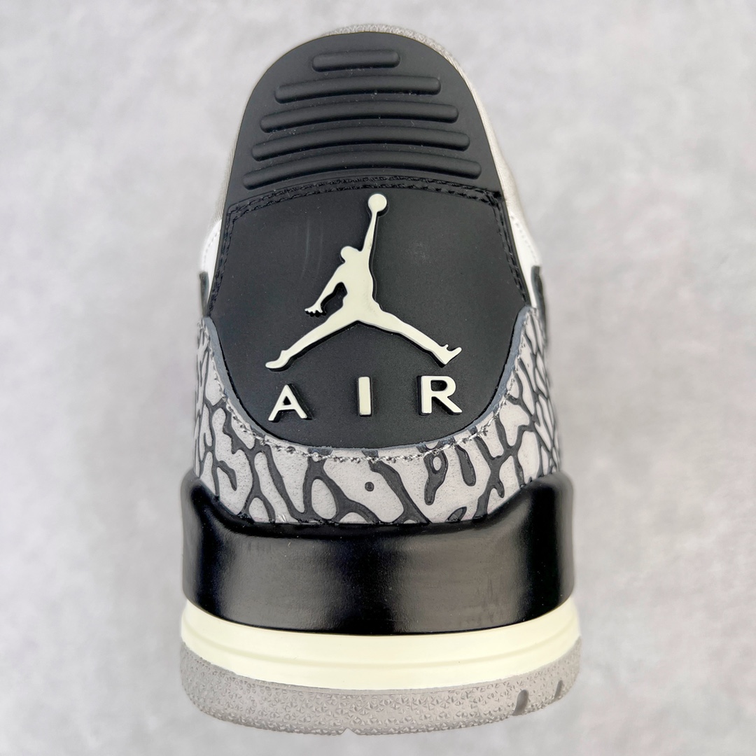 图片[7]-💰220 ＃KZ神版 Air Jordan Legacy AJ312 Low 低帮复古篮球鞋 白灰 CD7069-101 市场最强独一档产物 全套原纸板楦头开发 原厂大底磨具加持立体防滑纹理 原档数据后跟TPU子母扣魔术贴 原装可视Air Sole气垫 原汁原味最完美的312代版型 唯一正确鞋头趴度弧度高度鞋身腰线 进口港宝加持 后跟自然饱满 全鞋荧光划线卡点 追求极致完美 每一双都是工艺品 多重QC质检 超越公司货的品控标准 实实在在的免检产品 鞋身采用了皮革材质打造 横跨鞋面的魔术贴十分吸睛 侧面的Swoosh Logo的一部分被鞋面遮挡了一部分 颇具玩味 魔术贴上标有NK标识 而鞋舌上是Jordan的经典红色飞翼Logo 后跟和鞋底均采用了AJ3的设计 后跟上同样也使用了经典的爆裂纹图案 SIZE：36 36.5 37.5 38 38.5 39 40 40.5 41 42 42.5 43 44 44.5 45 46 47.5 编码：by2936090-运动鞋