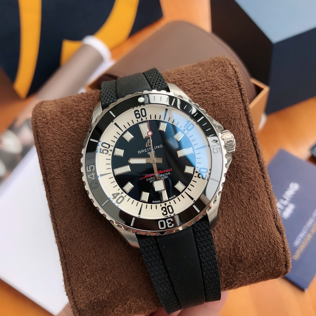 Acheter des répliques bon marché
 Breitling Superocean Aaa
 Montre