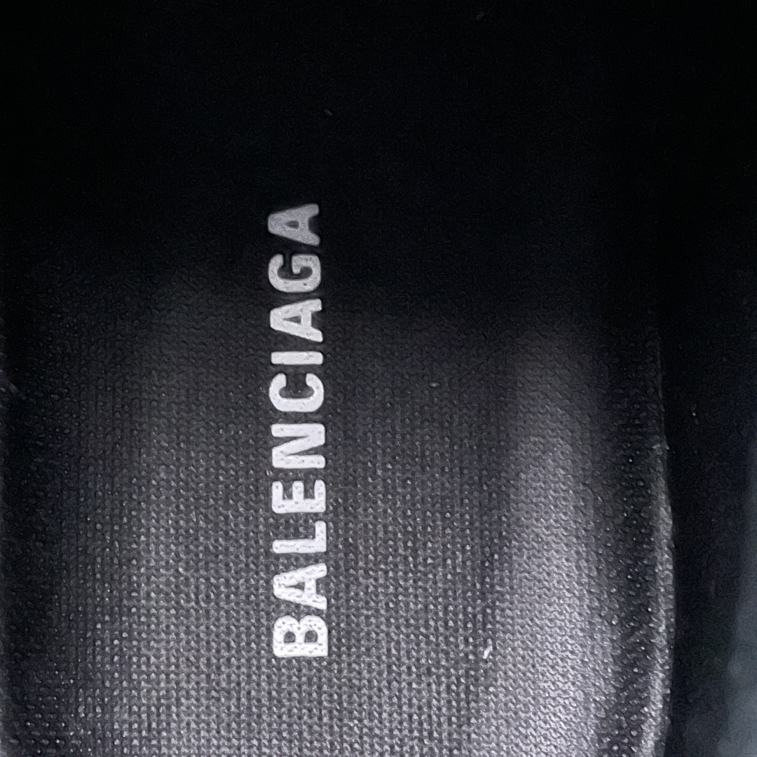 Balenciaga巴黎世家Runn