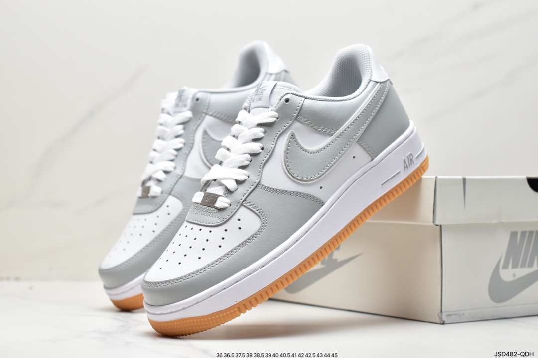 200 耐克 Nike Air Force 1 '07 空军一号休闲运动板鞋 AW2296-001