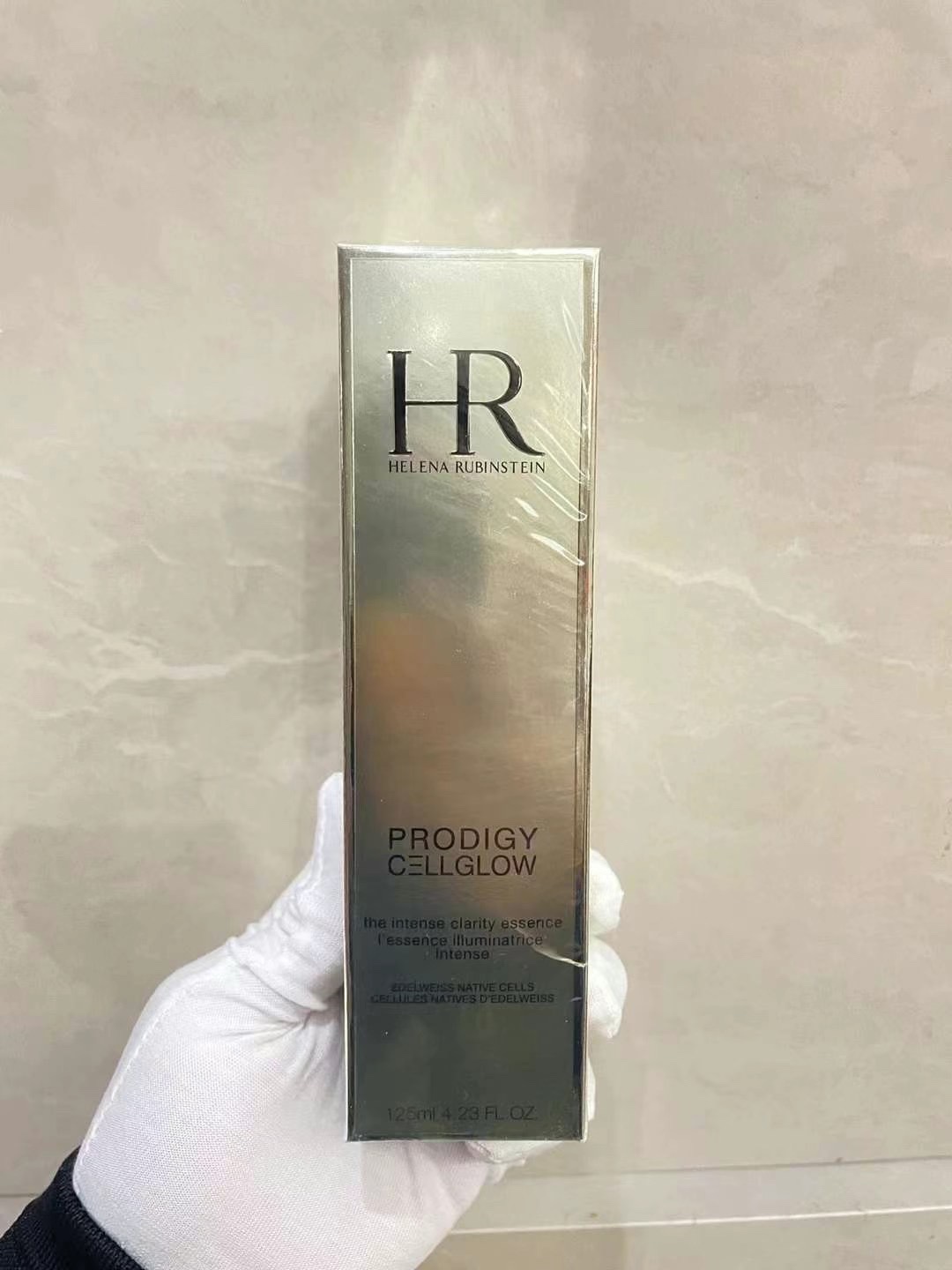 Helena Rubinstein Prodigy Cellglow Intense Clarity Essence, 125ml 1 i1670348459 2859 0