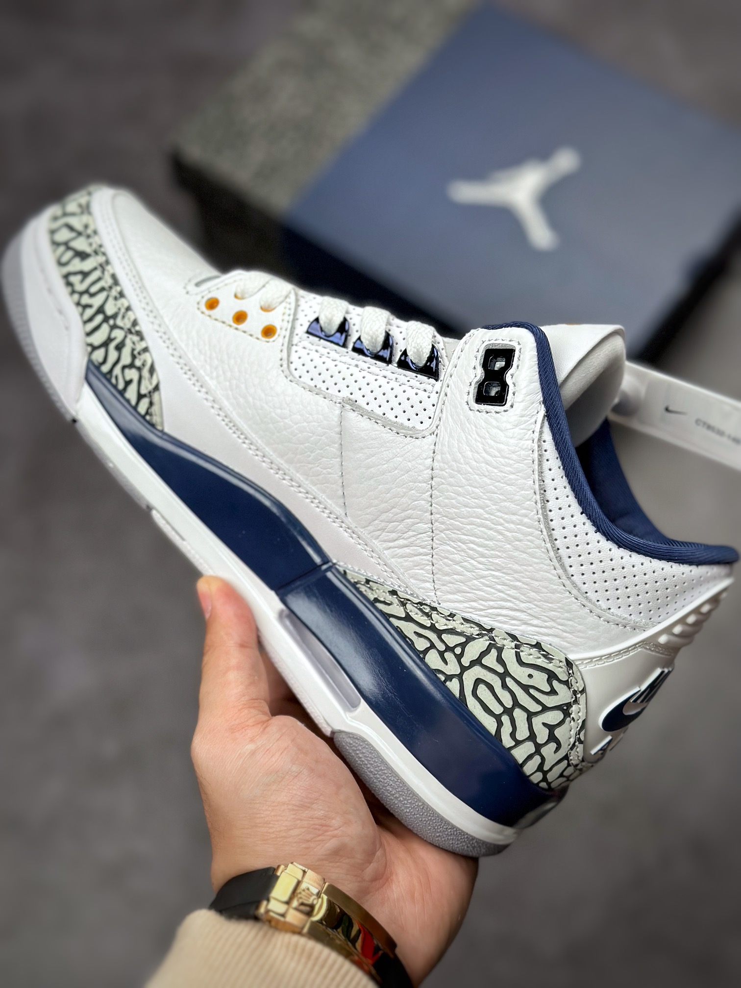 300 Air Jordan 3 Retro "wizards" 奇才白蓝配色 CT8532-148