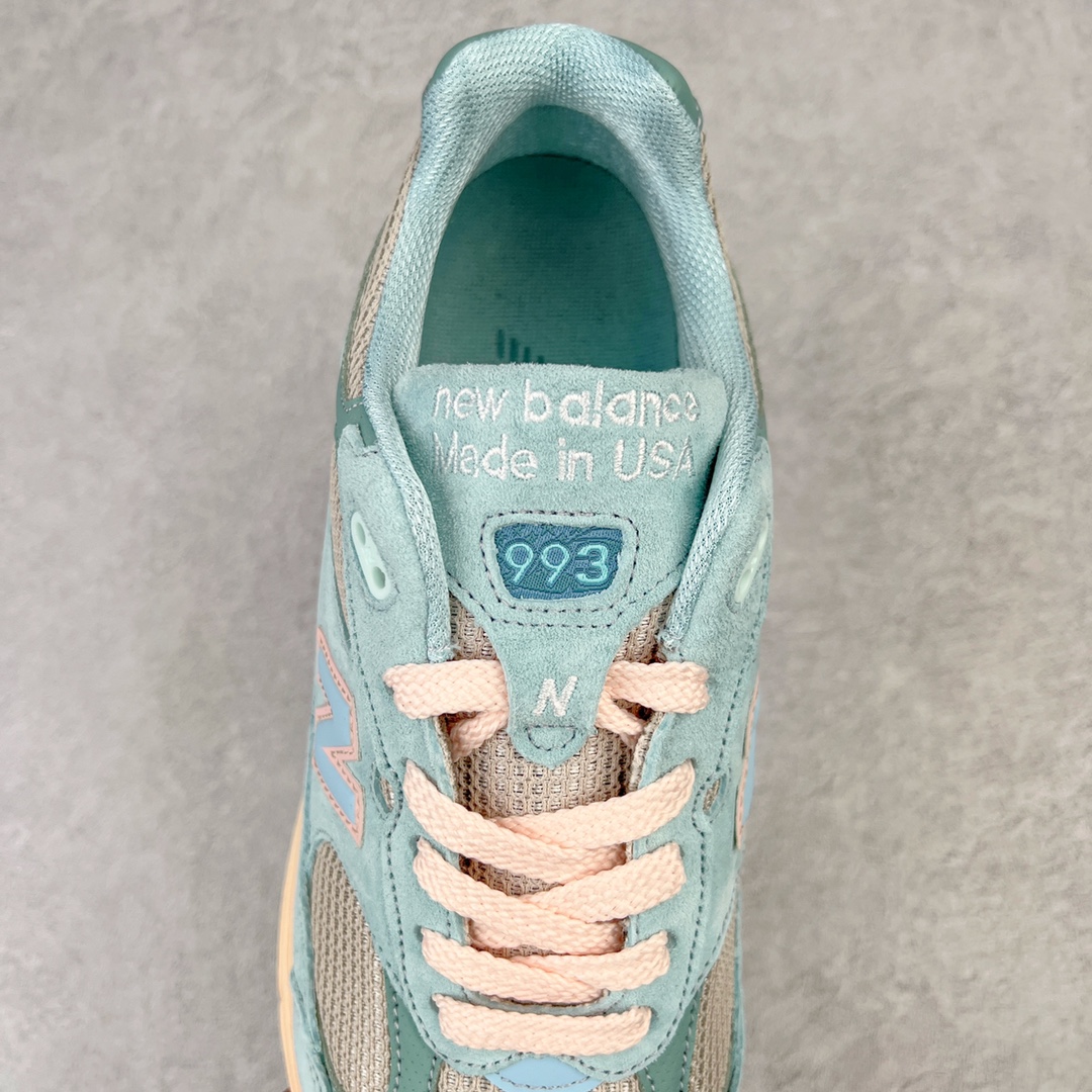 图片[5]-＃K版纯原 Joe Freshgoods x New Balance MR993JF1 新百伦NB993 联名蓝绿 第三代总统复古慢跑鞋 鞋身以网眼鞋面结合同色系优质麂皮革构成，鞋舌处点缀 New Balance Made In USA 同色系刺绣标识，彰显鞋款身份。鞋侧点缀银色 \\\”993\\\” 字样，丰富鞋身设计的同时，构建时尚外观。鞋款搭载 ABZORB 缓震系统，通过缓冲和抗压性的结合来吸收冲击力，舒适功能升级。同时搭配泛黄做旧中底，打造丰富层次感，缔造出色复古韵味。尺码：36 37 37.5 38 38.5 39 40 40.5 41.5 42 42.5 43 44 44.5 45-选品中心