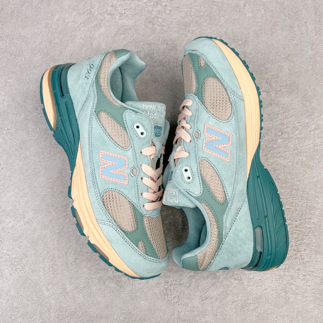 图片[3]-＃K版纯原 Joe Freshgoods x New Balance MR993JF1 新百伦NB993 联名蓝绿 第三代总统复古慢跑鞋 鞋身以网眼鞋面结合同色系优质麂皮革构成，鞋舌处点缀 New Balance Made In USA 同色系刺绣标识，彰显鞋款身份。鞋侧点缀银色 \\\”993\\\” 字样，丰富鞋身设计的同时，构建时尚外观。鞋款搭载 ABZORB 缓震系统，通过缓冲和抗压性的结合来吸收冲击力，舒适功能升级。同时搭配泛黄做旧中底，打造丰富层次感，缔造出色复古韵味。尺码：36 37 37.5 38 38.5 39 40 40.5 41.5 42 42.5 43 44 44.5 45-选品中心