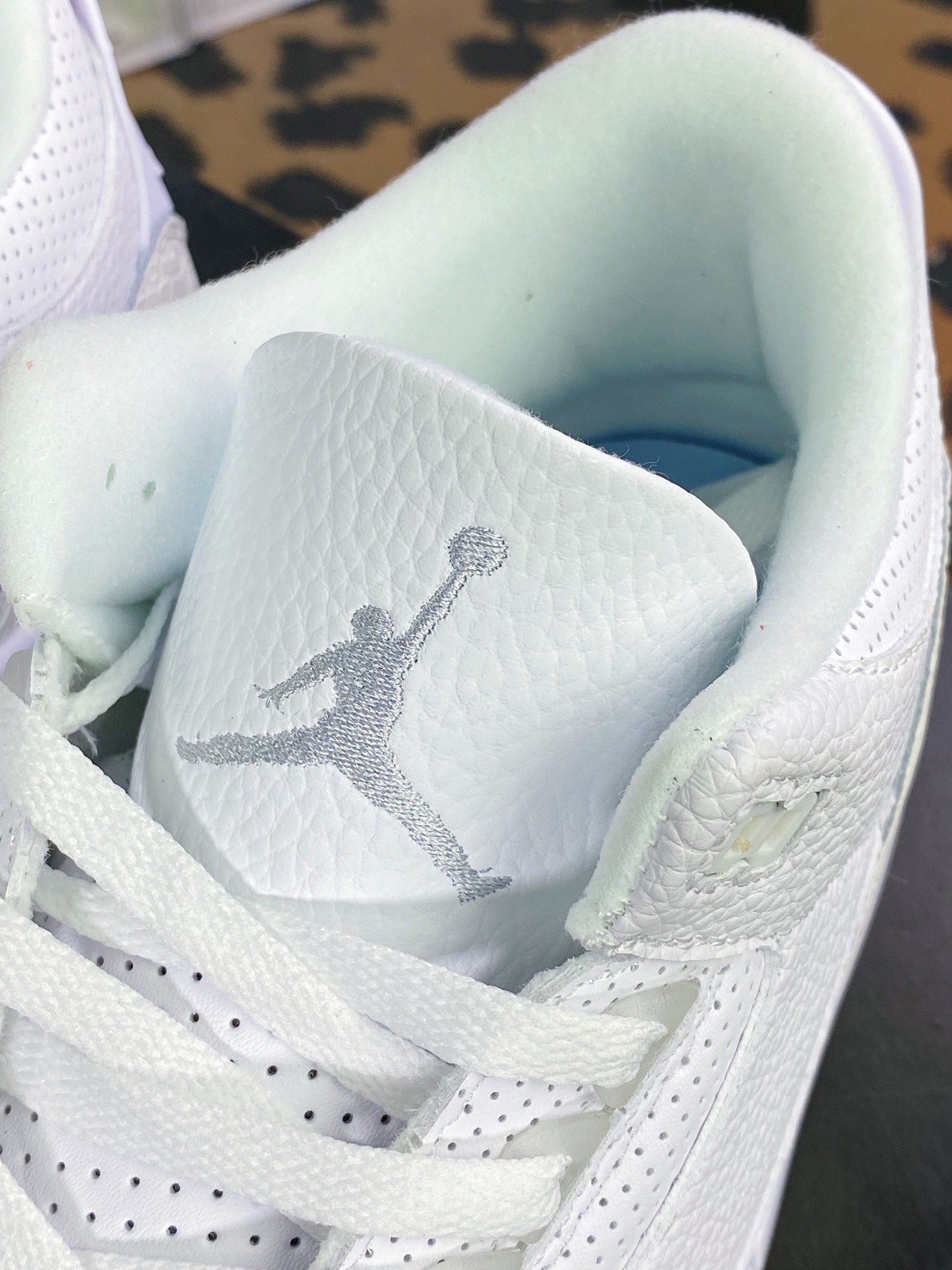 Air Jordan 3 Retro ”Pure White” Michael · AJ3 generation in the help 136064-111