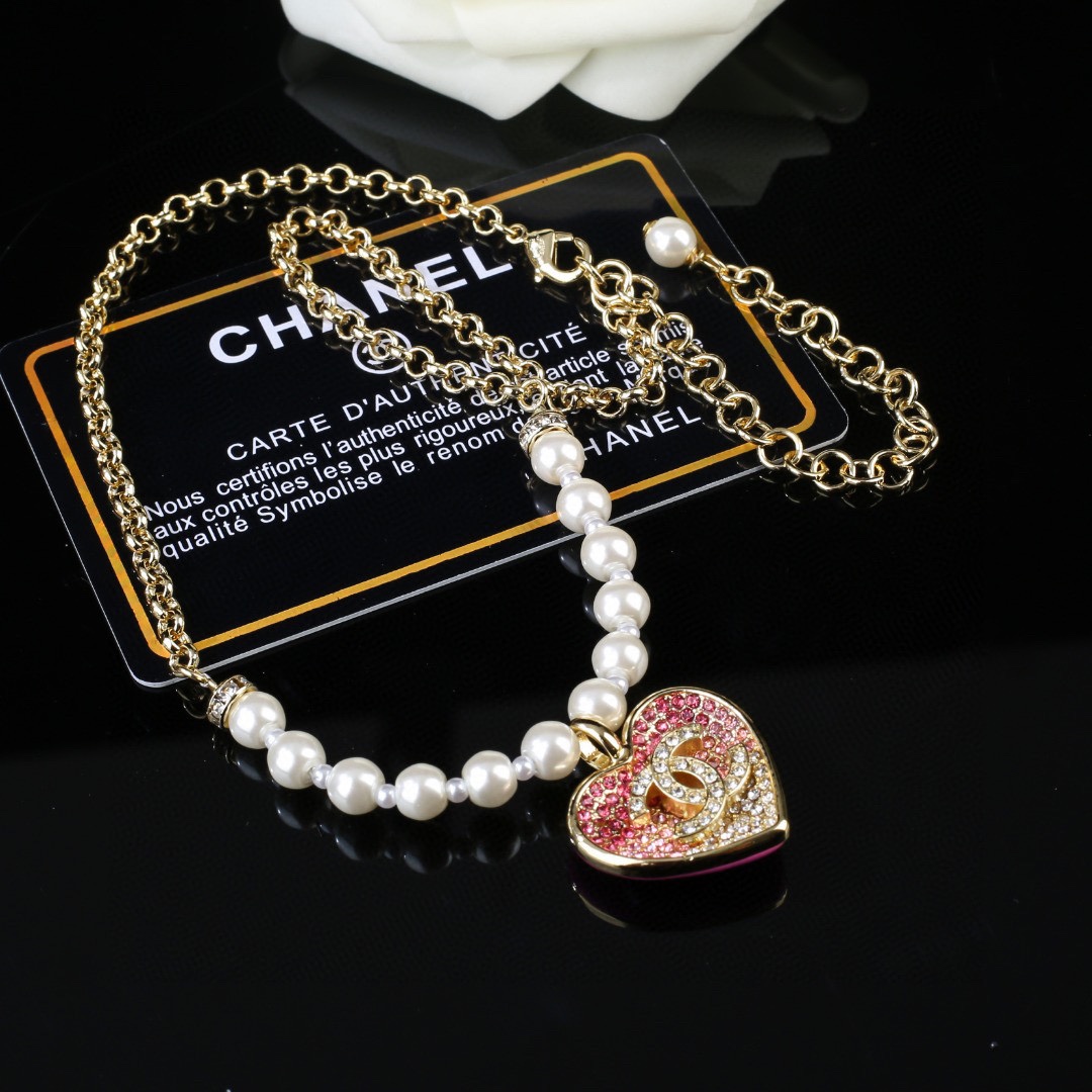 Chanel小香新品珍珠爱心项链太好